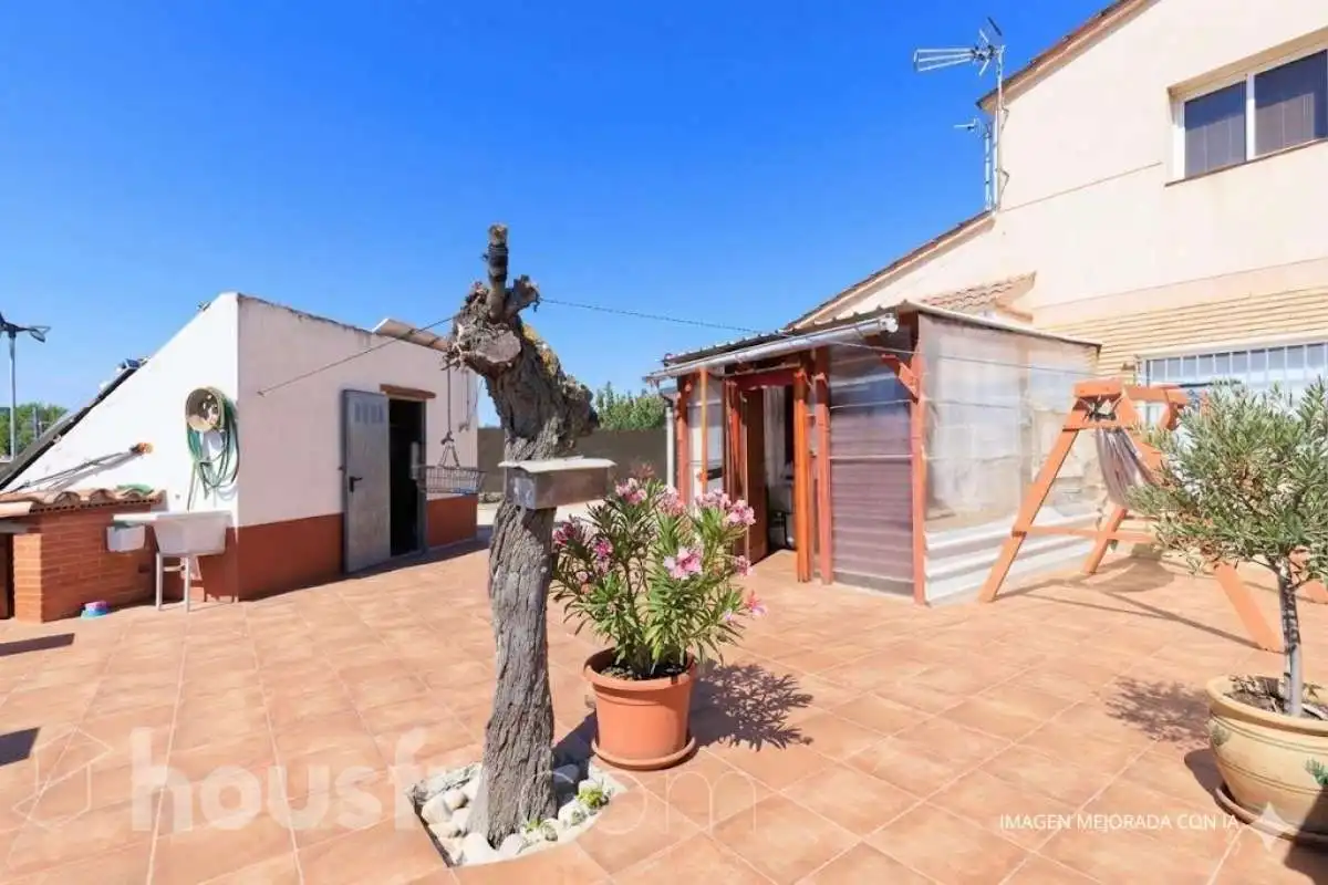Vista exterior de Casa o chalet en venta en Sarral con Aire acondicionado, Calefacción y Jardín privado