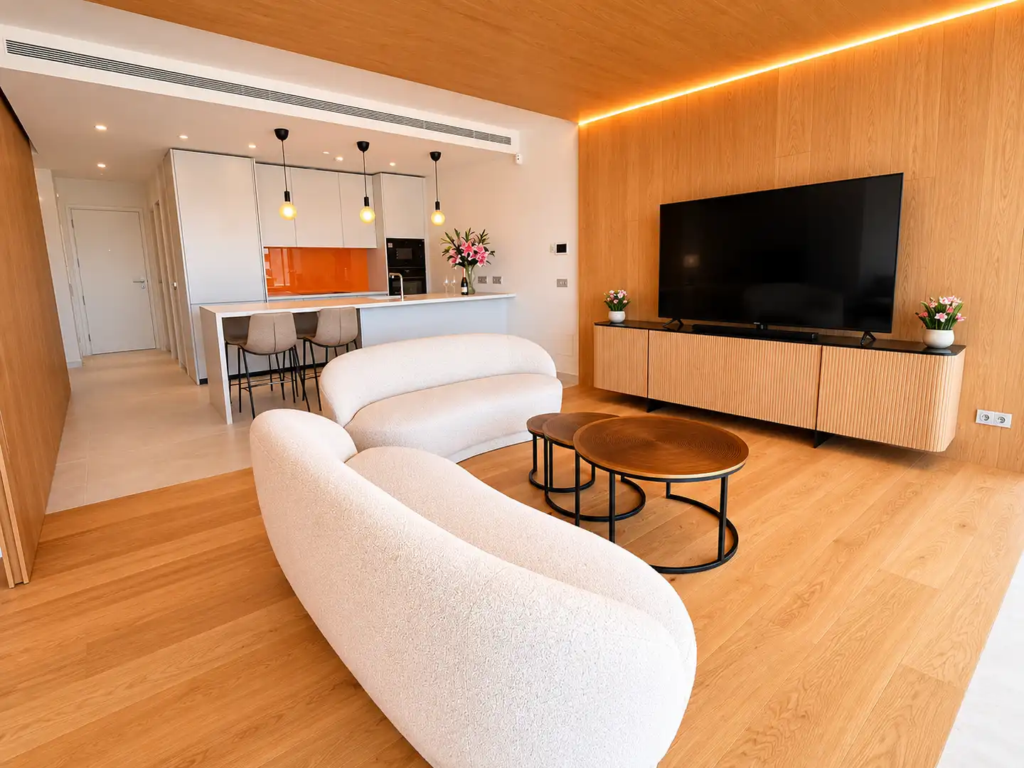 Sala de estar de Apartamento en venta en Fuengirola con Aire acondicionado, Terraza y Trastero