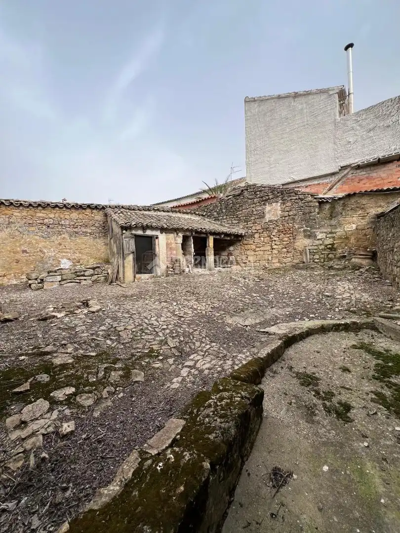 Casa amb terrassa en venda a Baeza, imagen 34