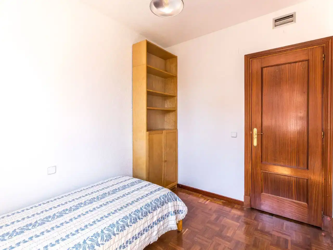 Habitación de Piso en venta en Madrid con Aire acondicionado, Jardín privado y Parquet