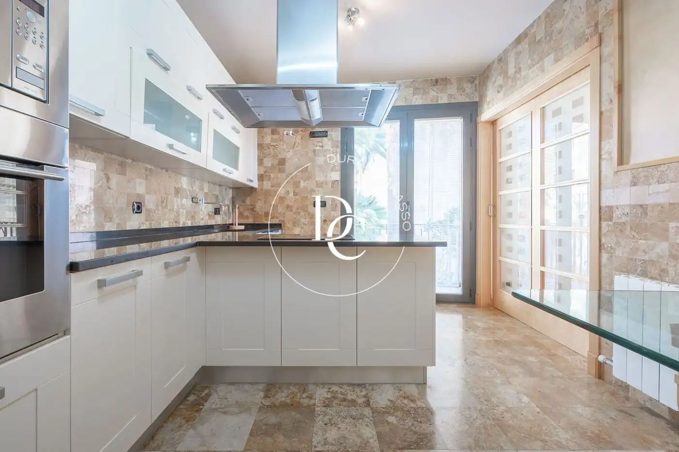 Flat for rent in AJUNTAMENT, Centre