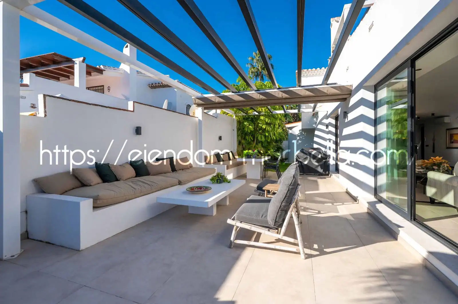 Detached house with pool for sale in Elviria - Cabopino, imagen 9