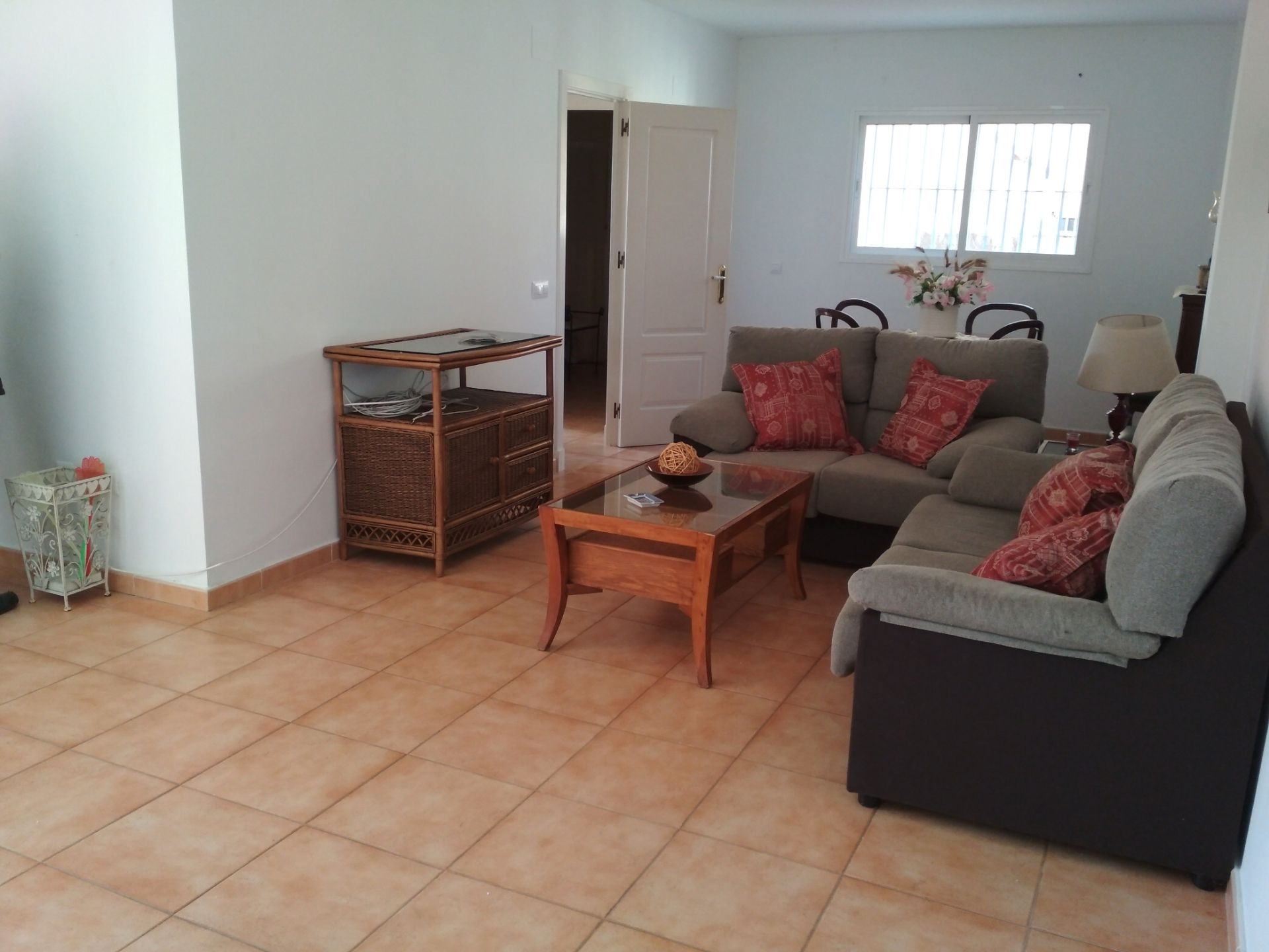 Living room of Flat to rent in Sanlúcar de Barrameda  with Terrace, Furnished and Washing machine