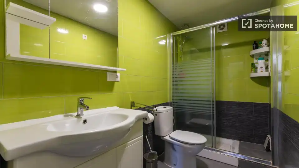 Room in Ciutat Fallera