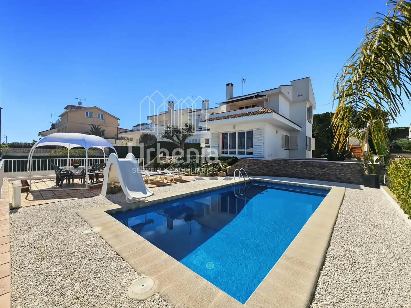 Vista exterior de Casa o chalet en venta en Sant Pol de Mar con Calefacción, Trastero y Piscina