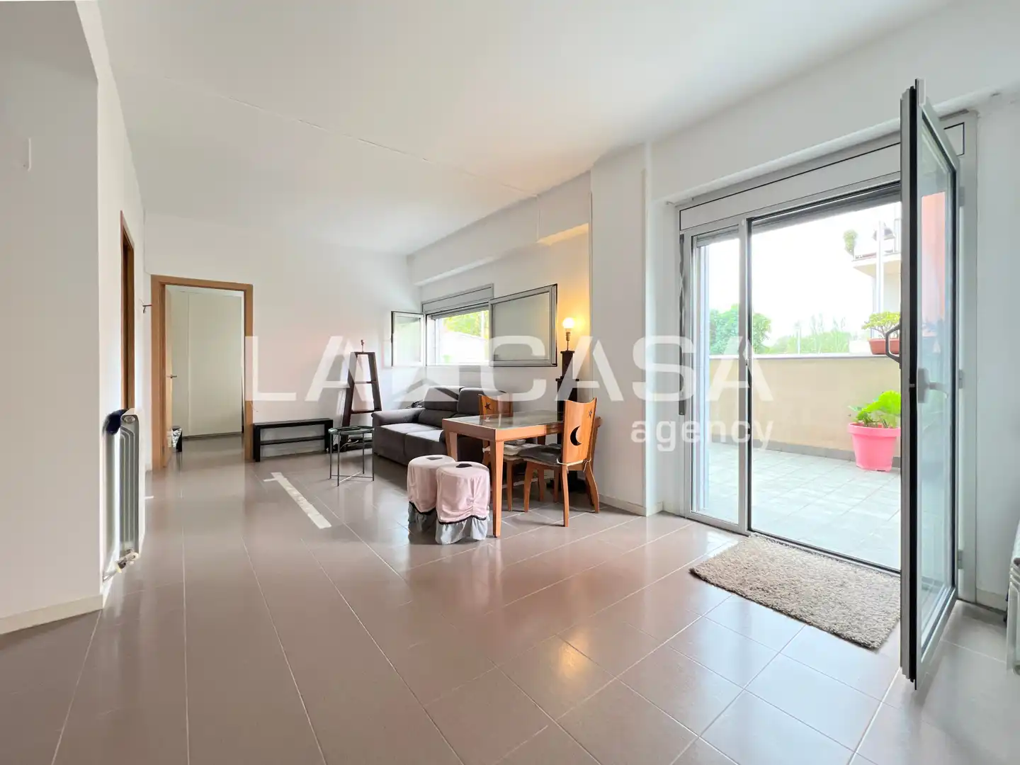 Sala d'estar de Planta baixa en venda en Sant Adrià de Besòs amb Terrassa