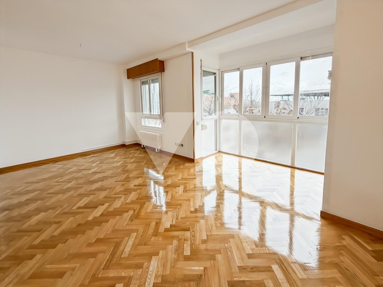 Piso en venta en De Estocolmo, Rosas - Musas