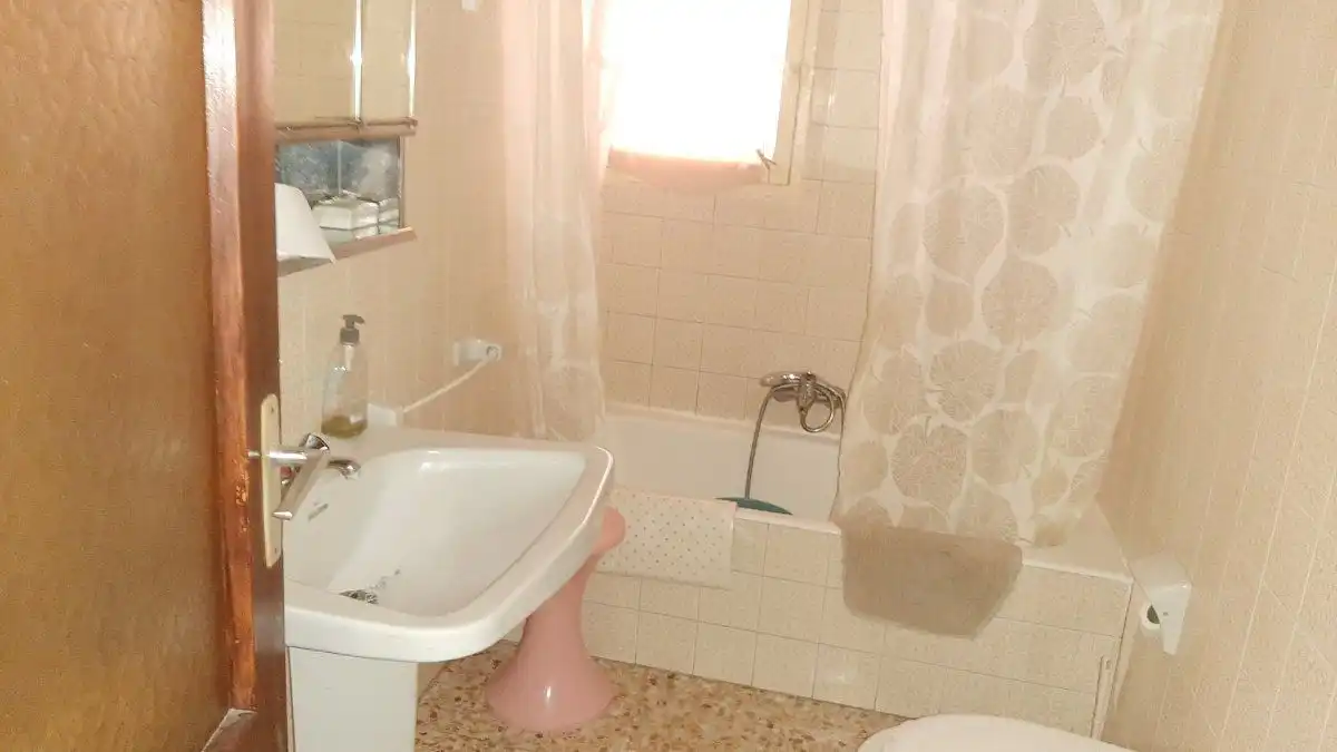 Badezimmer von Haus oder Chalet zum Verkauf in Valdepeñas mit Abstellraum