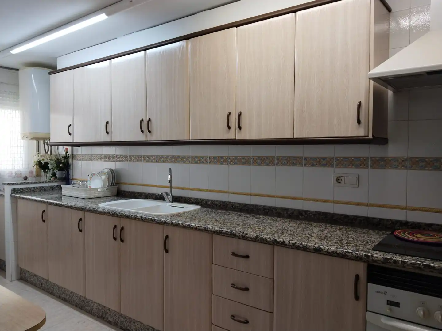 Cocina de Dúplex en venta en Gandia con Aire acondicionado, Trastero y Amueblado
