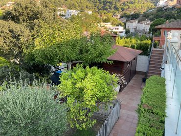 Villa avec balcon à vendre à Alella