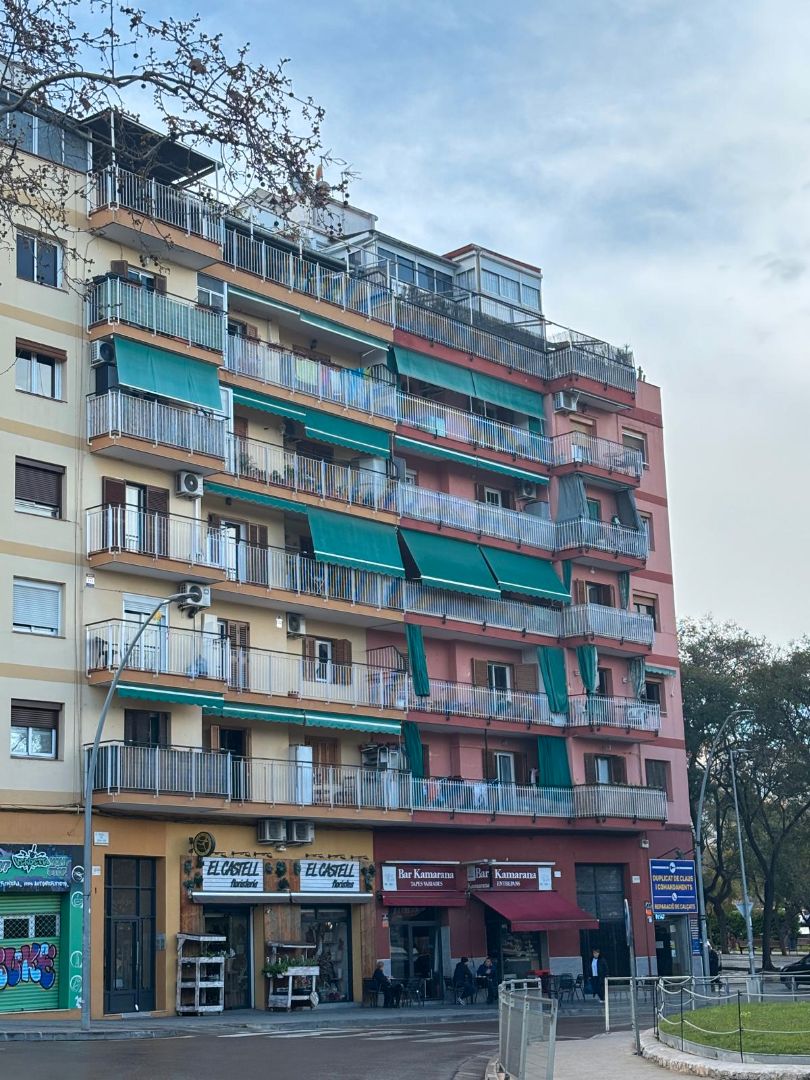 Vista exterior de Pis en venda en Castelldefels amb Balcó
