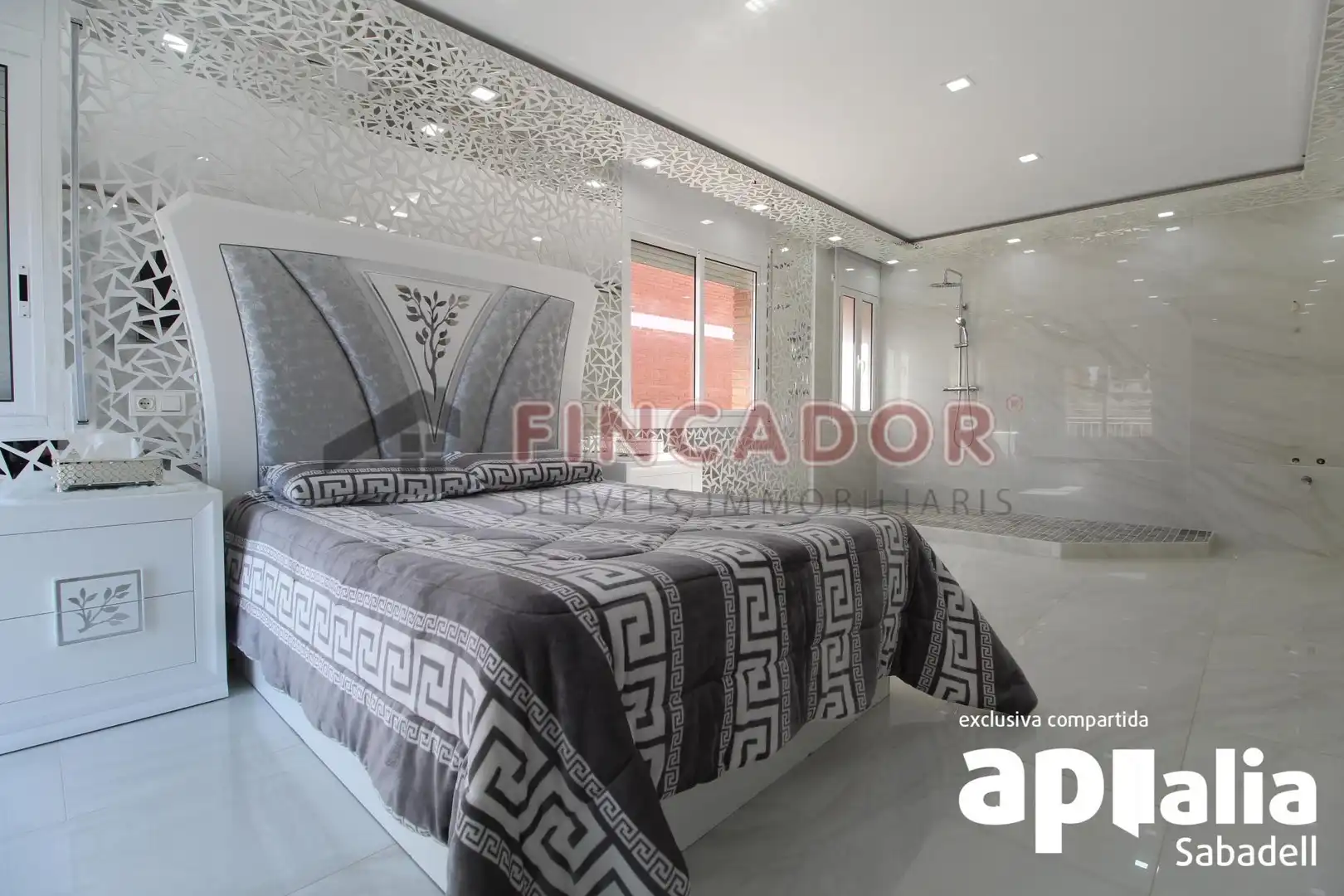 Casa amb terrassa en venda a Carrer dels Pirineus, imagen 31