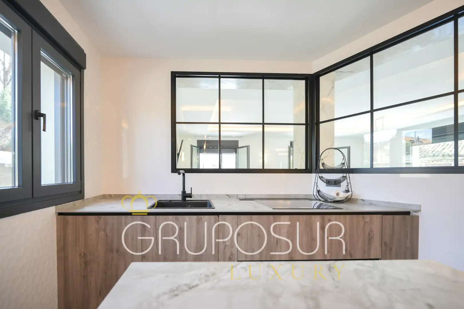 Cocina de Casa o chalet en venta en Valladolid con Aire acondicionado, Calefacción y Jardín privado