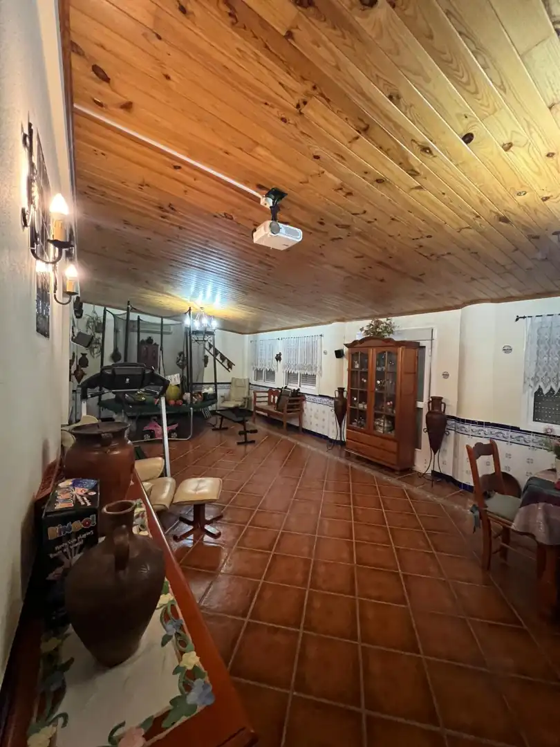 Casa adosada en venda en Palomares del Río amb Aire condicionat, Calefacció i Jardí privat