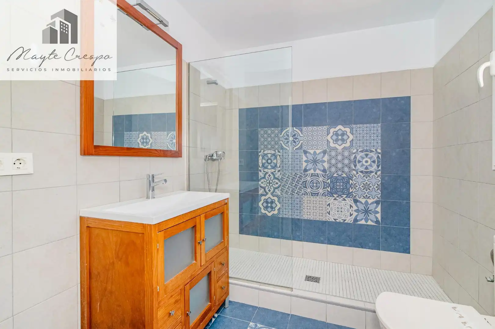 Piso con ascensor en venta en Calle Calle Arabial, imagen 13