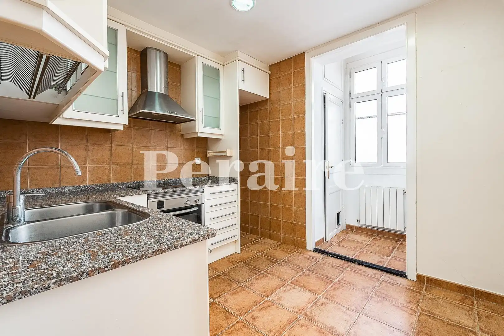 Cocina de Piso en venta en Barcelona con Aire acondicionado, Calefacción y Parquet