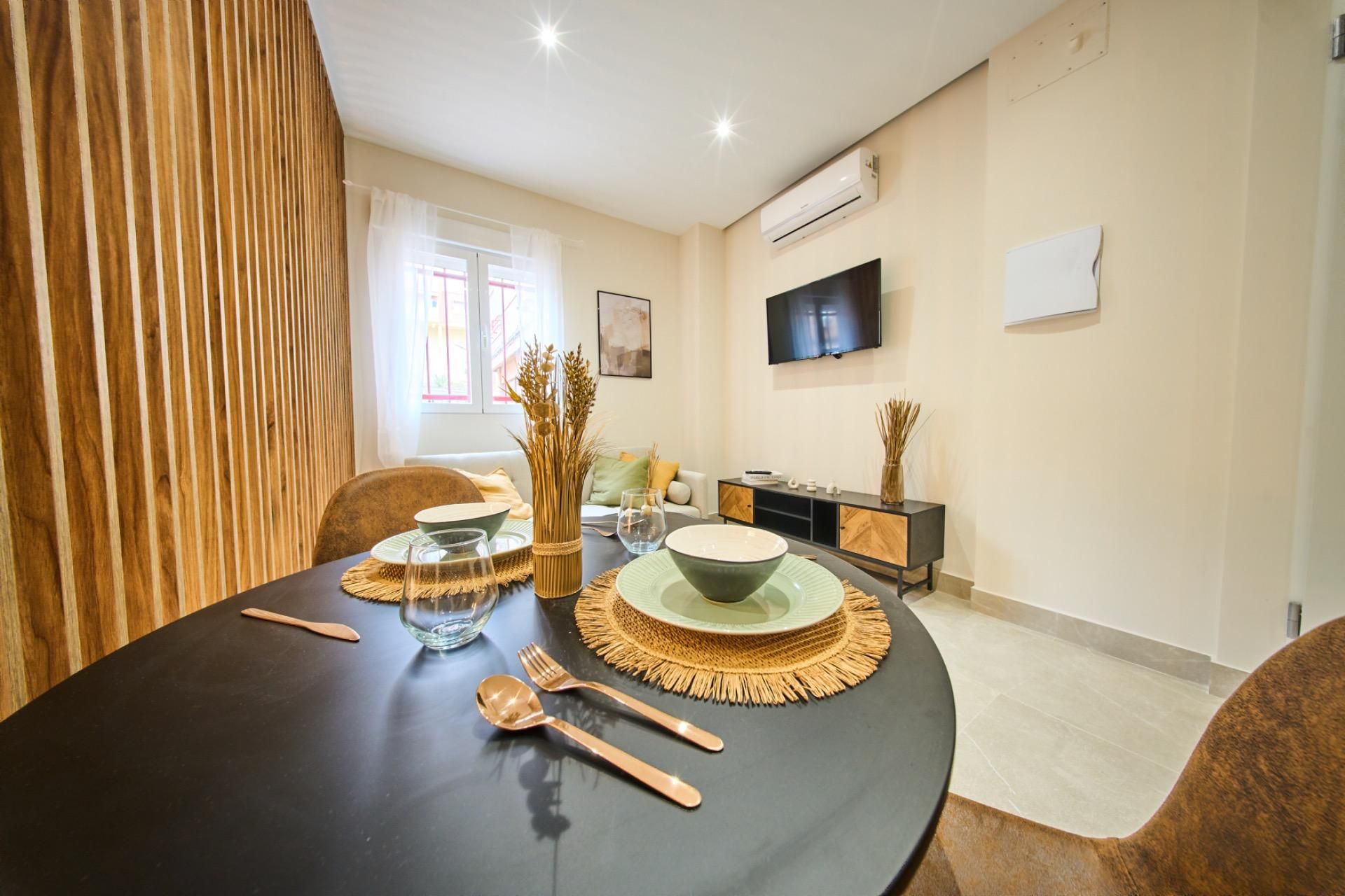 Exterior view of Study for sale in  Granada Capital  with Air Conditioner