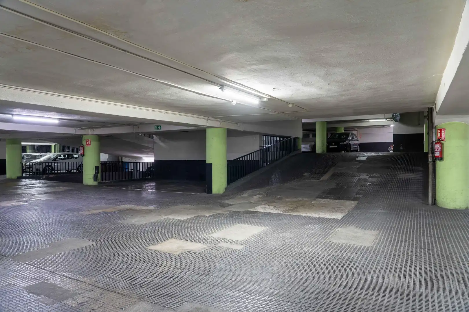 Einzelparkplatz zur Miete in CALLE SANTALO 14, imagen 11
