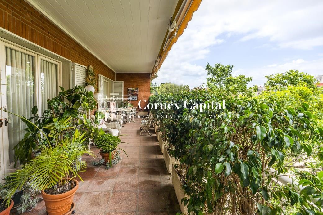 Vista exterior de Piso en venta en  Barcelona Capital con Aire acondicionado, Calefacción y Terraza