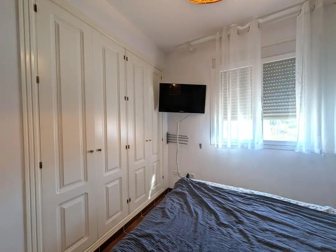 Schlafzimmer von Wohnung zum Verkauf in La Alcaidesa mit Klimaanlage, Heizung und Terrasse