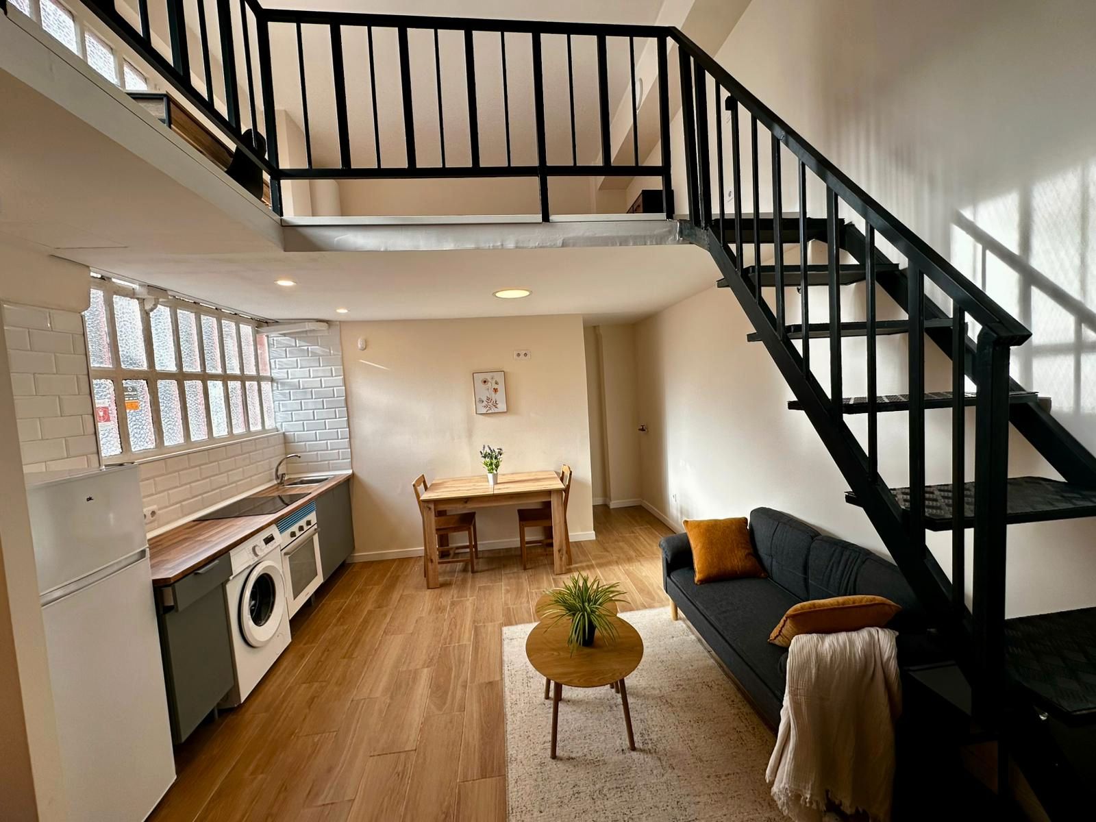 Planta baja for sale in  Zaragoza Capital  with Furnished, Oven and Washing machine