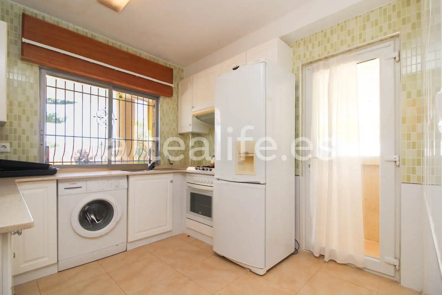 Cocina de Casa o chalet en venta en La Nucia con Aire acondicionado, Jardín privado y Terraza