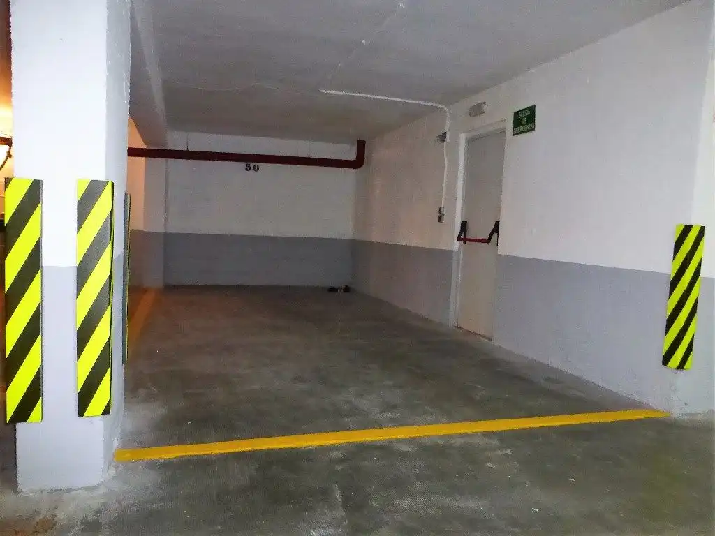 Garage for rent in Calle de la Cruz del Sur, 16, Estrella
