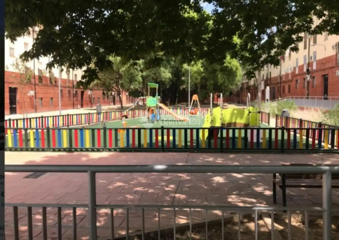 Exterior view of Flat for sale in Sevilla  with Air Conditioner