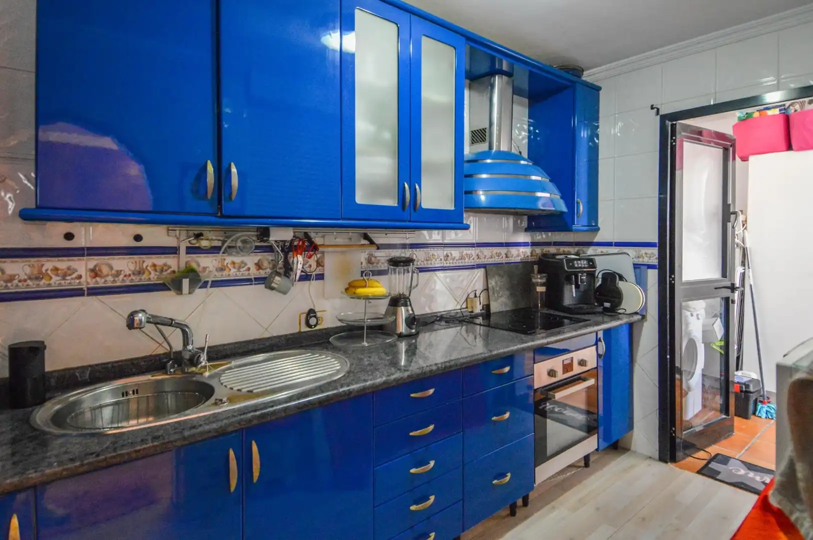 Küche von Maisonette zum Verkauf in Mogán mit Klimaanlage, Privatgarten und Terrasse