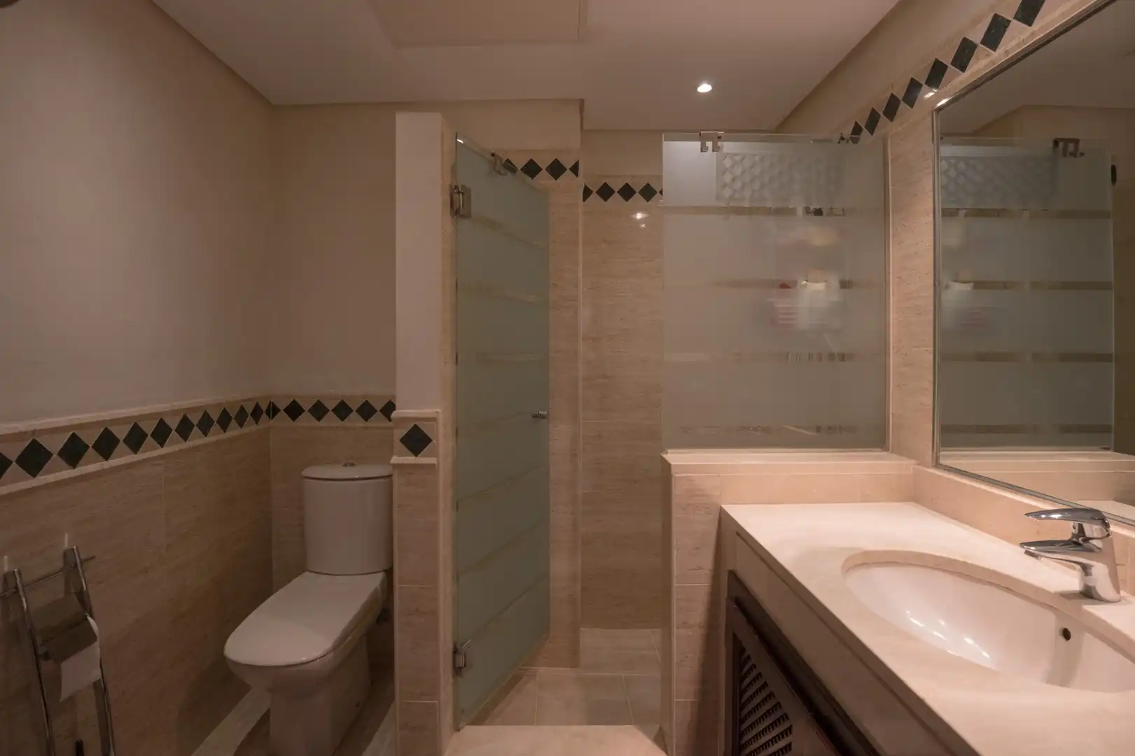 Baño de Ático en venta en Málaga con Aire acondicionado, Terraza y Amueblado