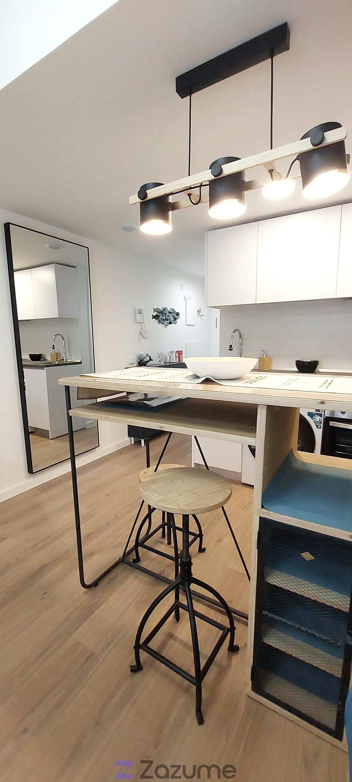 Cuina de Estudi de lloguer en San Sebastián de los Reyes amb Aire condicionat, Calefacció i Jardí privat