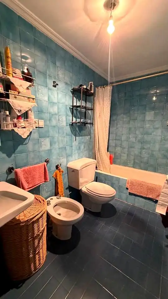 Baño de Piso en venta en  Logroño con Calefacción, Terraza y Amueblado