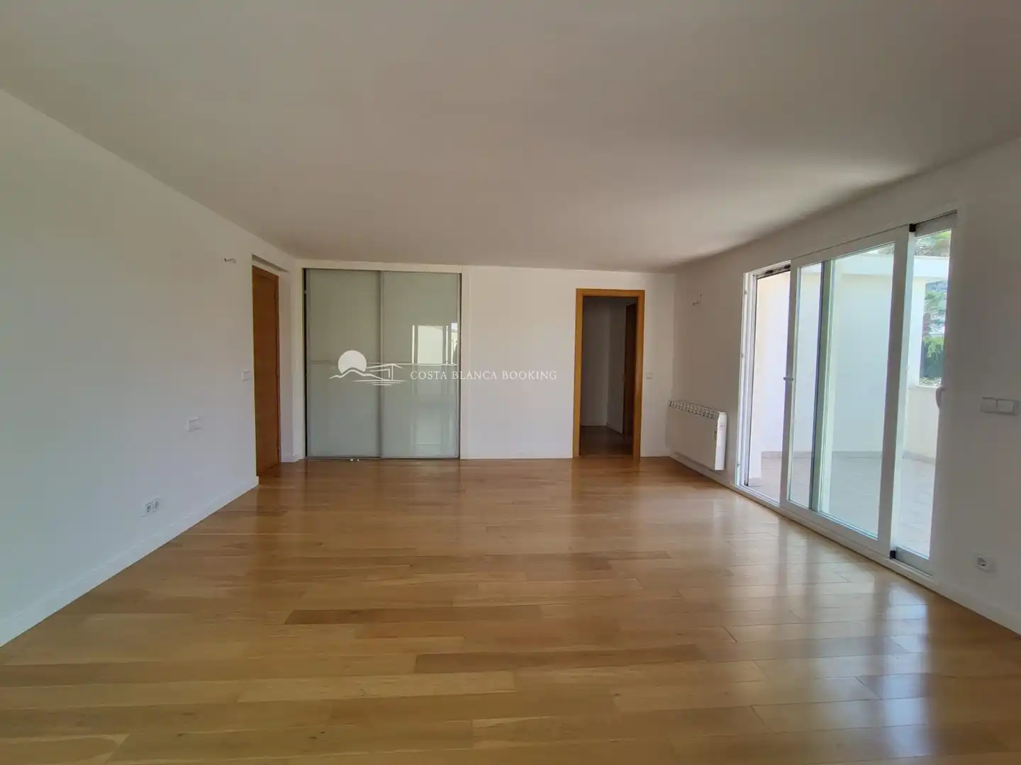 Casa bifamiliare con piscina in vendita a Calle  AUSTRAL, imagen 7