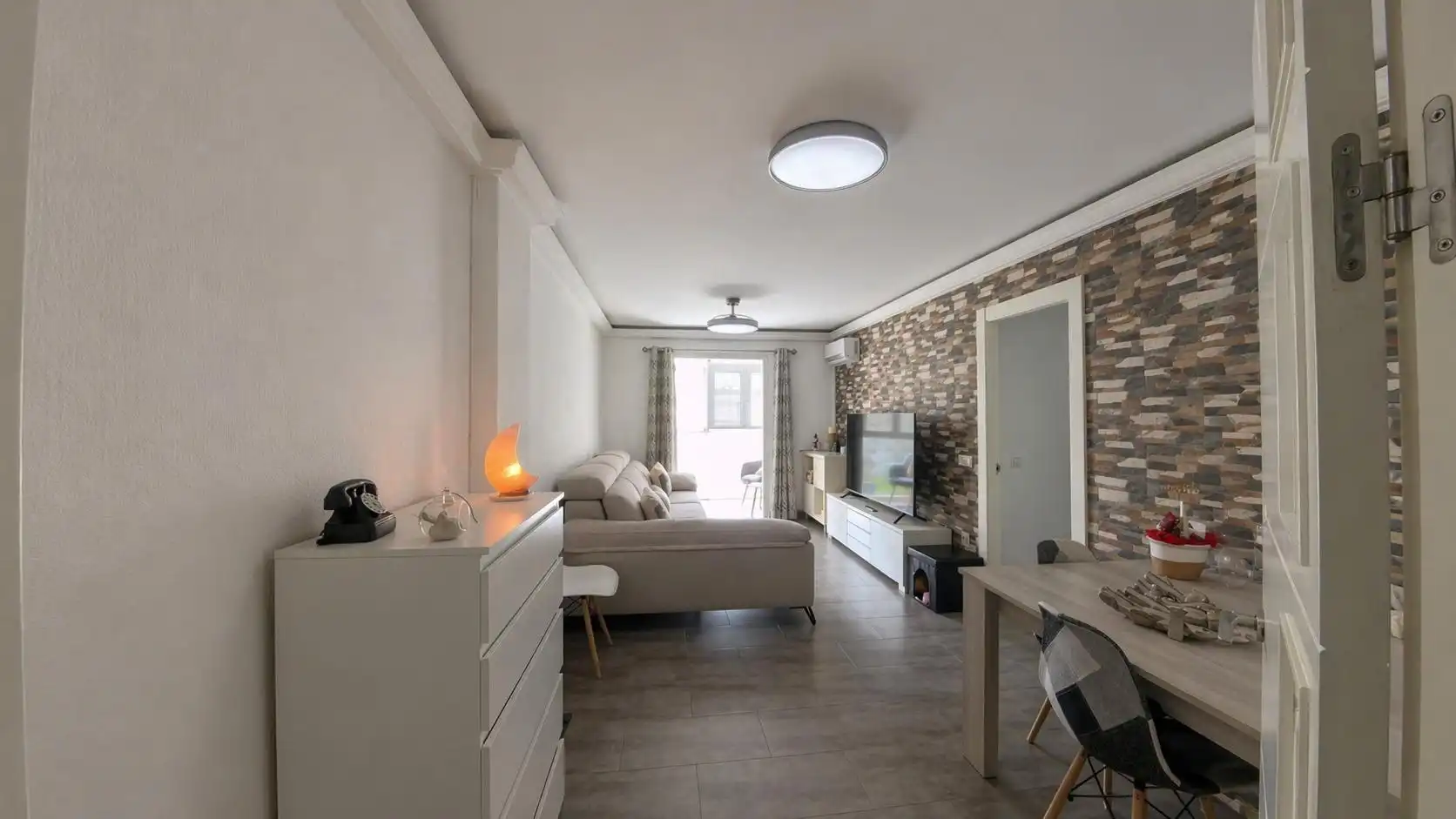 Wohnzimmer von Wohnung zum Verkauf in San Fernando mit Klimaanlage