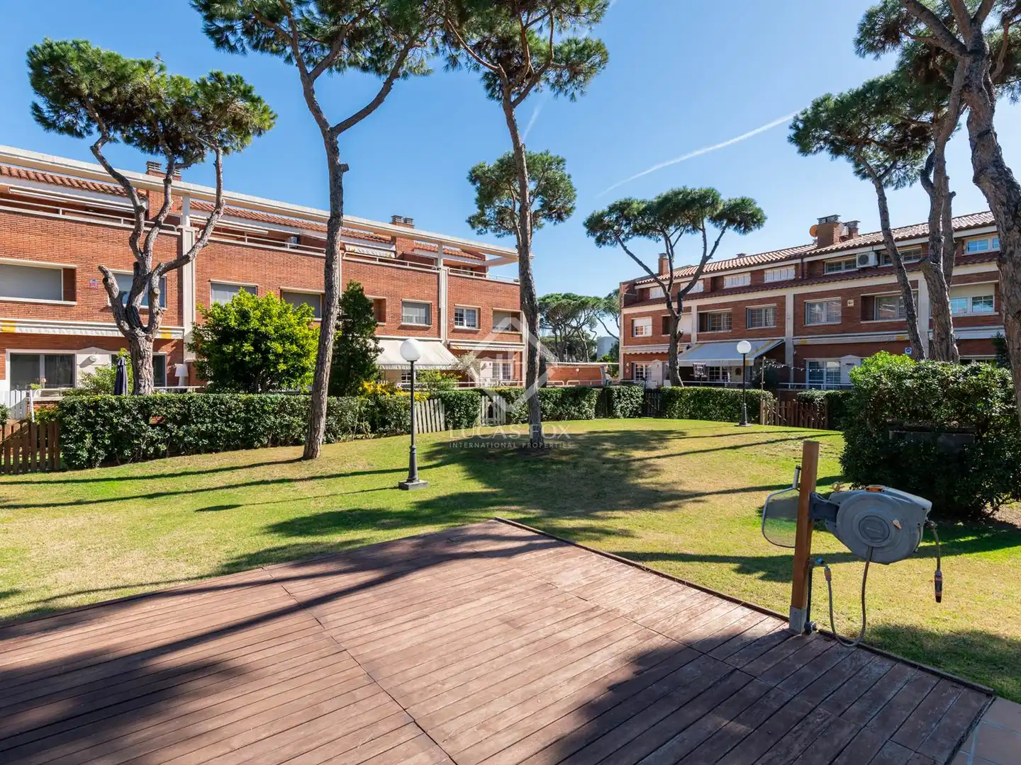 Jardín de Casa o chalet en venta en Gavà con Aire acondicionado, Calefacción y Jardín privado