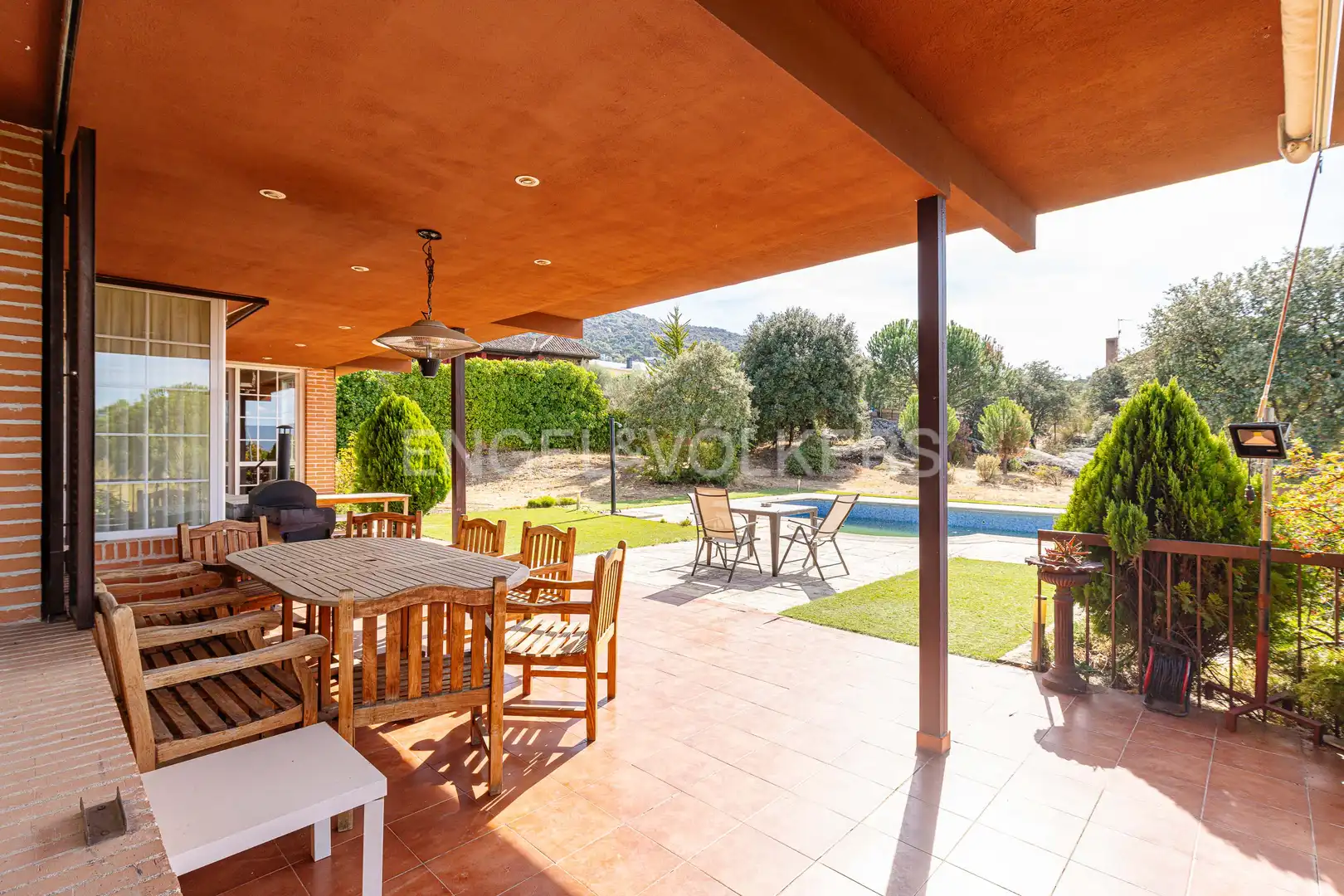 Terrassa de Casa o xalet en venda en Collado Villalba amb Aire condicionat, Calefacció i Jardí privat