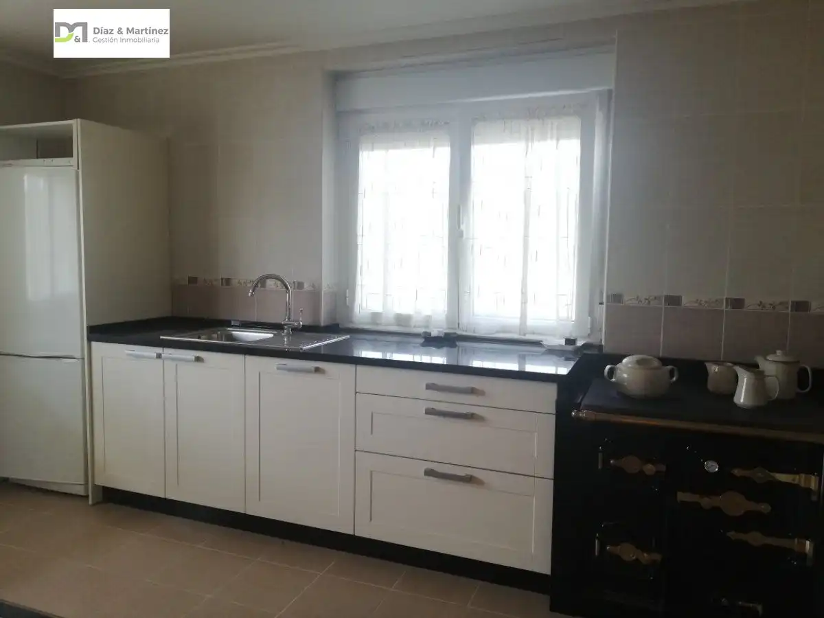 Cocina de Casa o chalet en venta en Santa Colomba de Curueño con Jardín privado, Parquet y Terraza