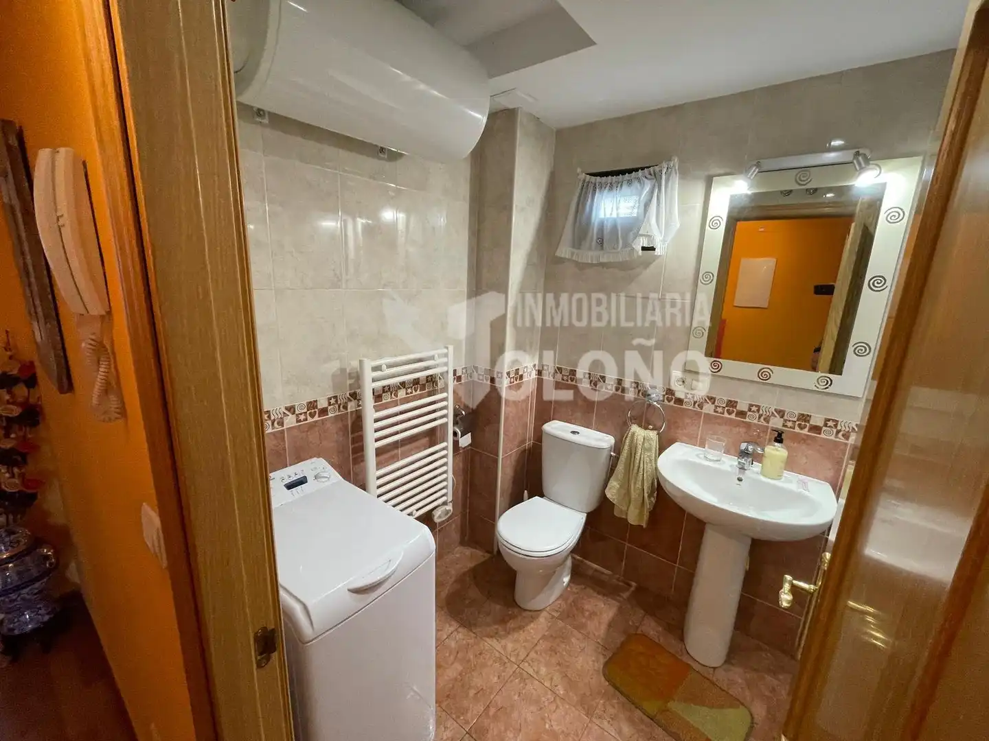 Baño de Apartamento en venta en Cuzcurrita de Río Tirón con Calefacción, Parquet y Terraza
