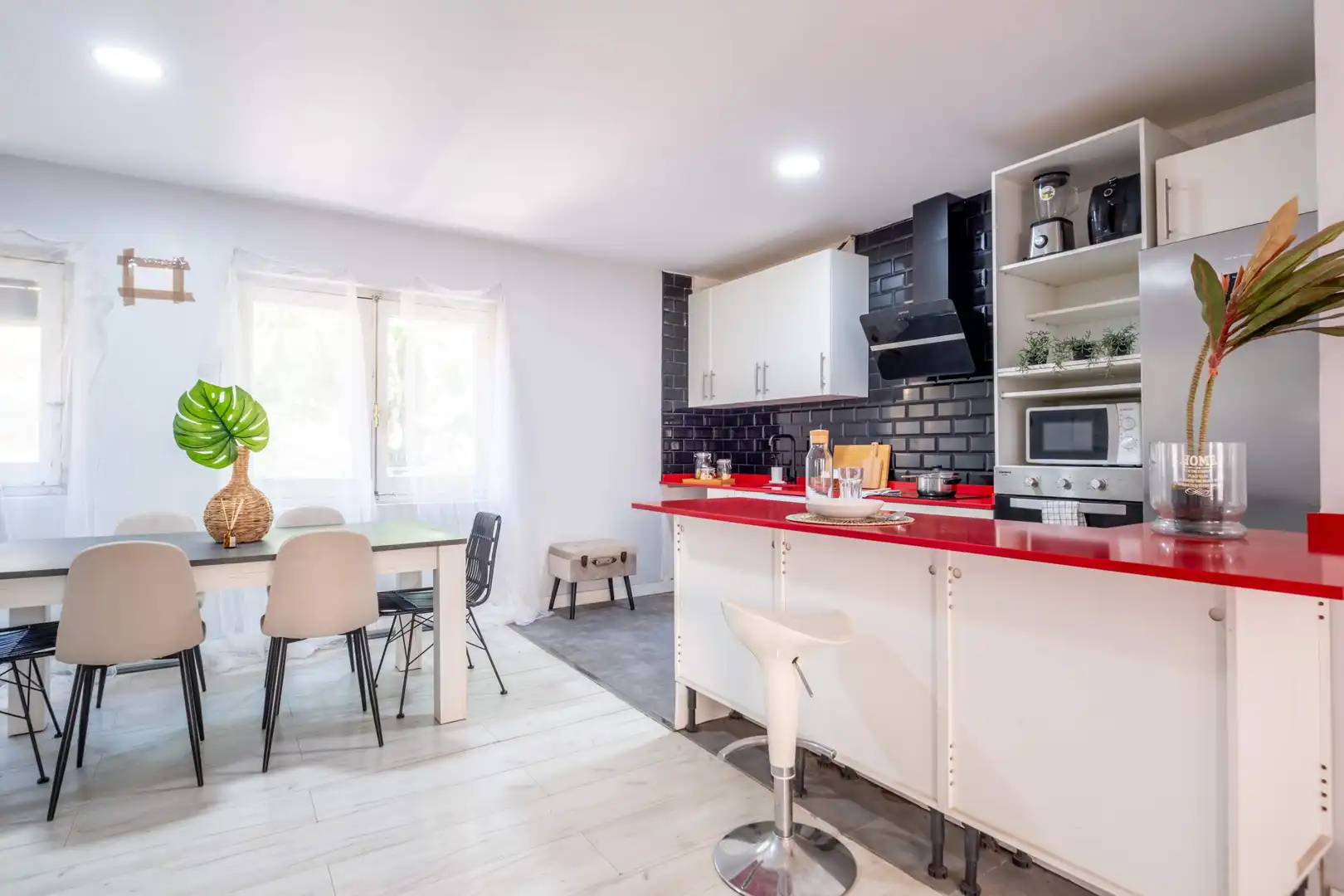 Kitchen of Flat for sale in Zaragoza