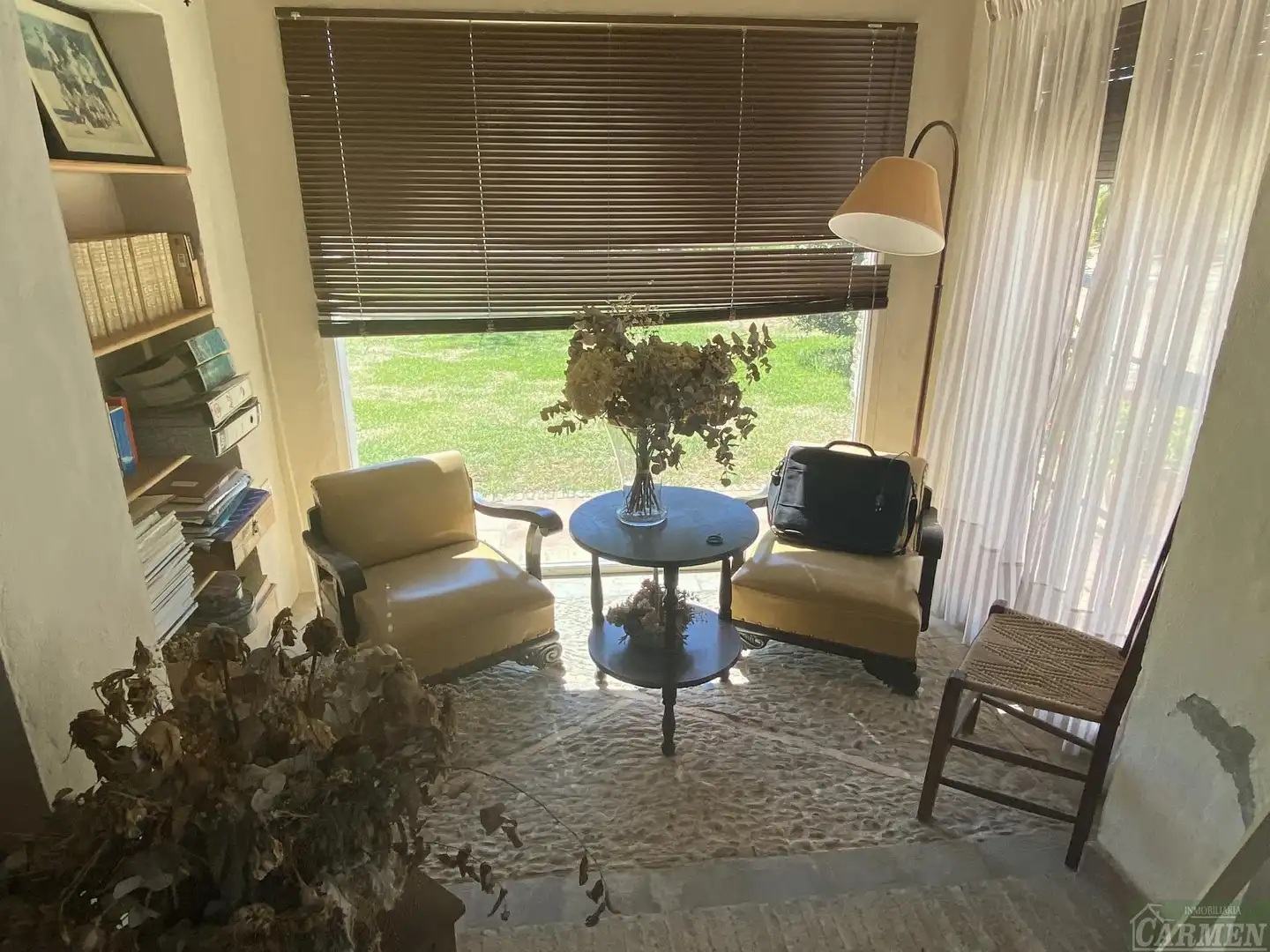 Sala d'estar de Finca rústica en venda en Jerez de la Frontera amb Traster