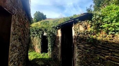 Foto 3 de Casa o chalet en venta en Paramios, Vegadeo, Asturias