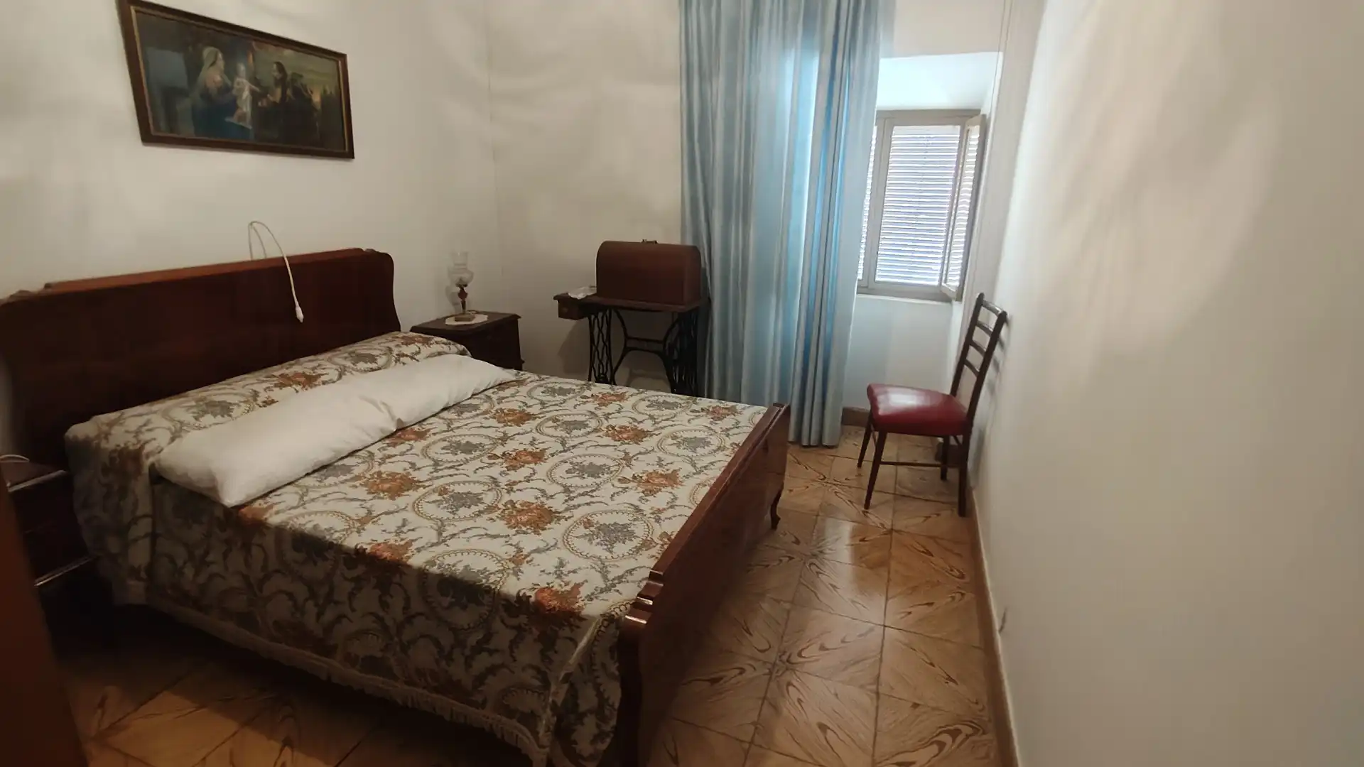 Dormitori de Casa o xalet en venda en Baza amb Moblat