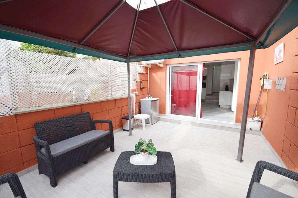 Terrassa de Estudi de lloguer en San Bartolomé de Tirajana