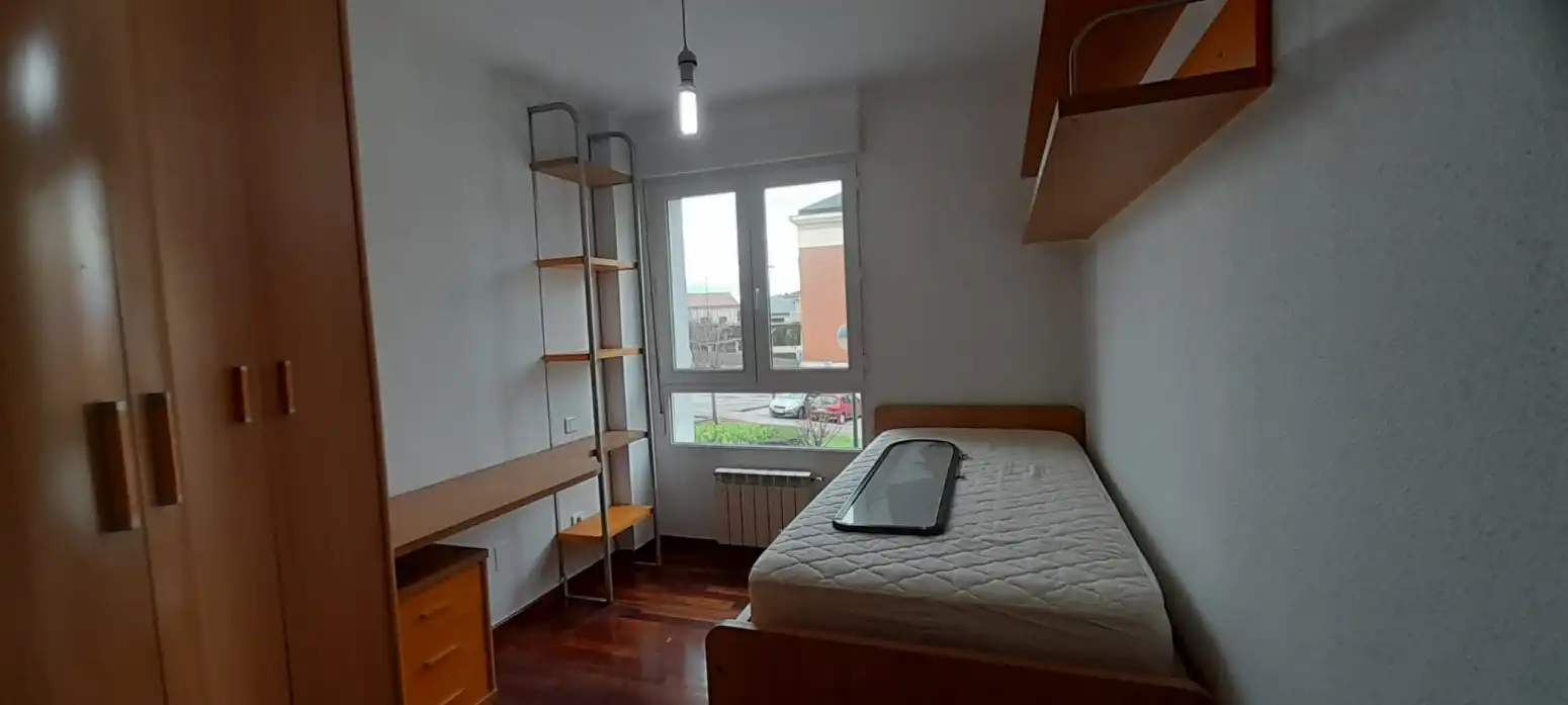 Bedroom of Flat for rent in Suances  with Heating and Balcony