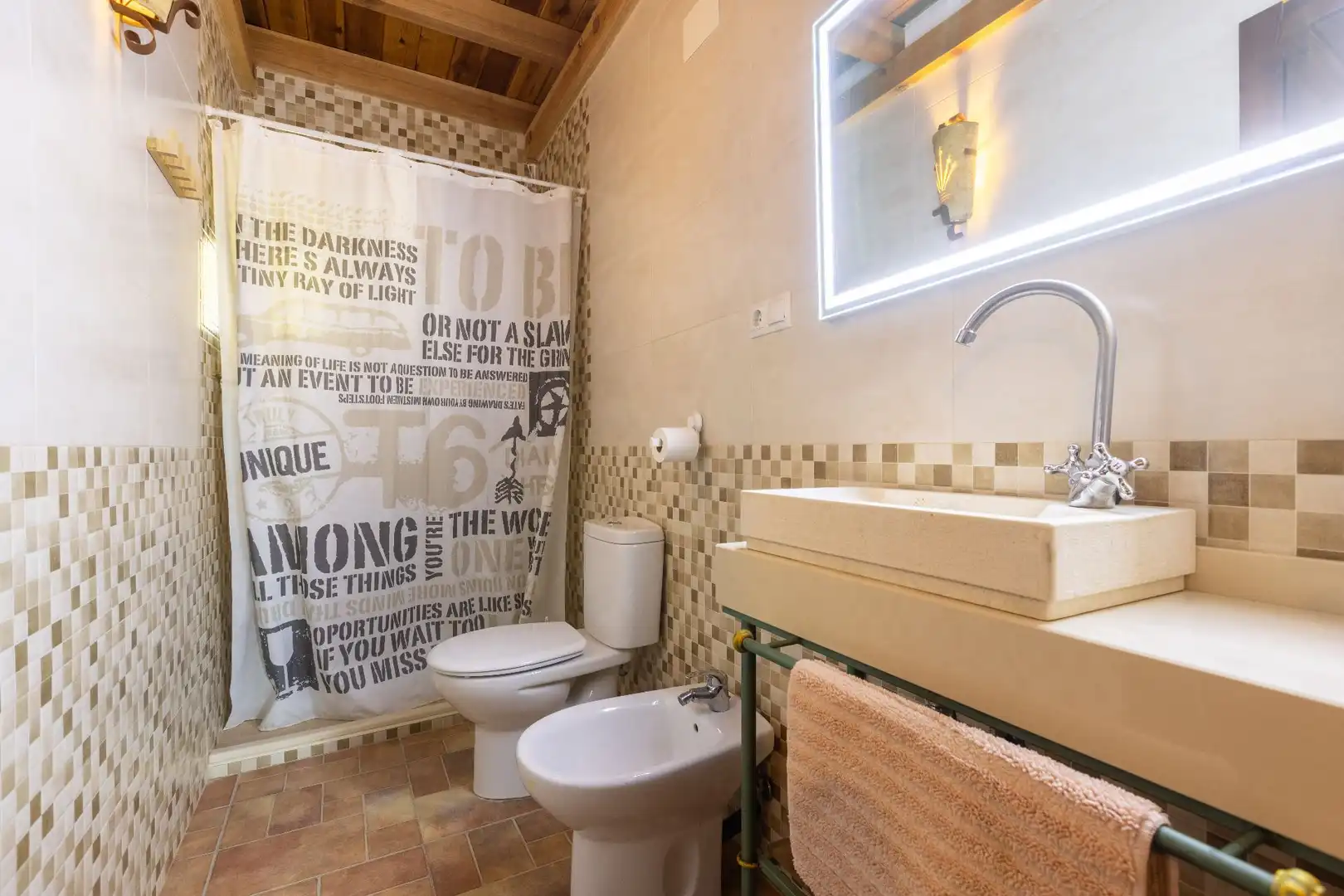 Bathroom of Country homes for sale in Gilena  with Air Conditioner, Heating and Private garden