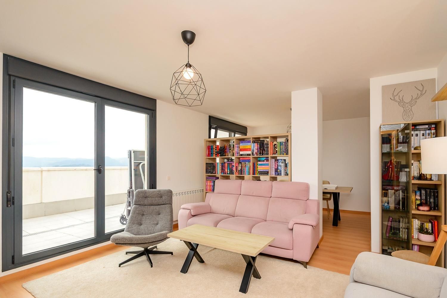 Living room of Attic for sale in Oviedo   with Heating, Terrace and Storage room