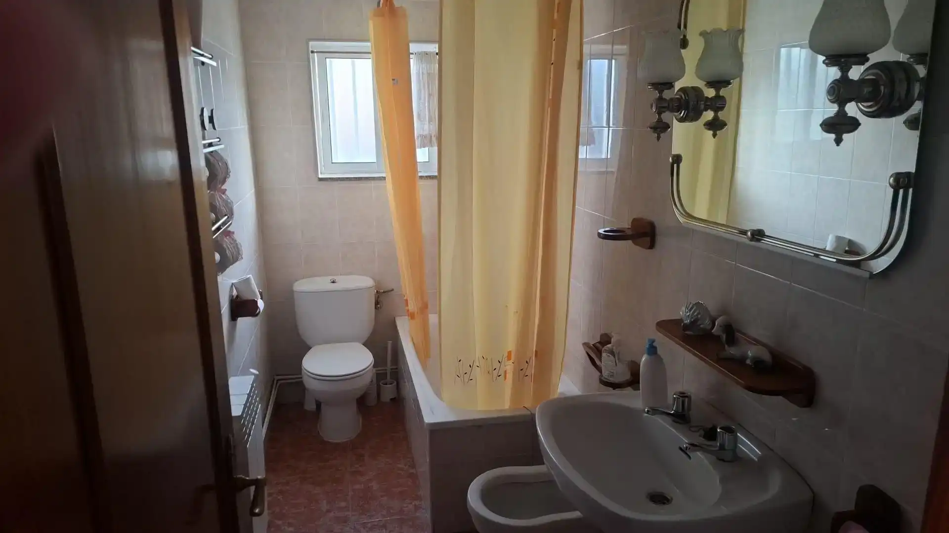 Baño de Casa adosada en venta en Narón