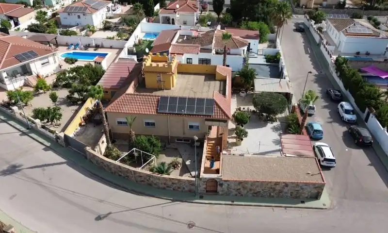 Villa zum Verkauf in Calle  Almendro, imagen 9