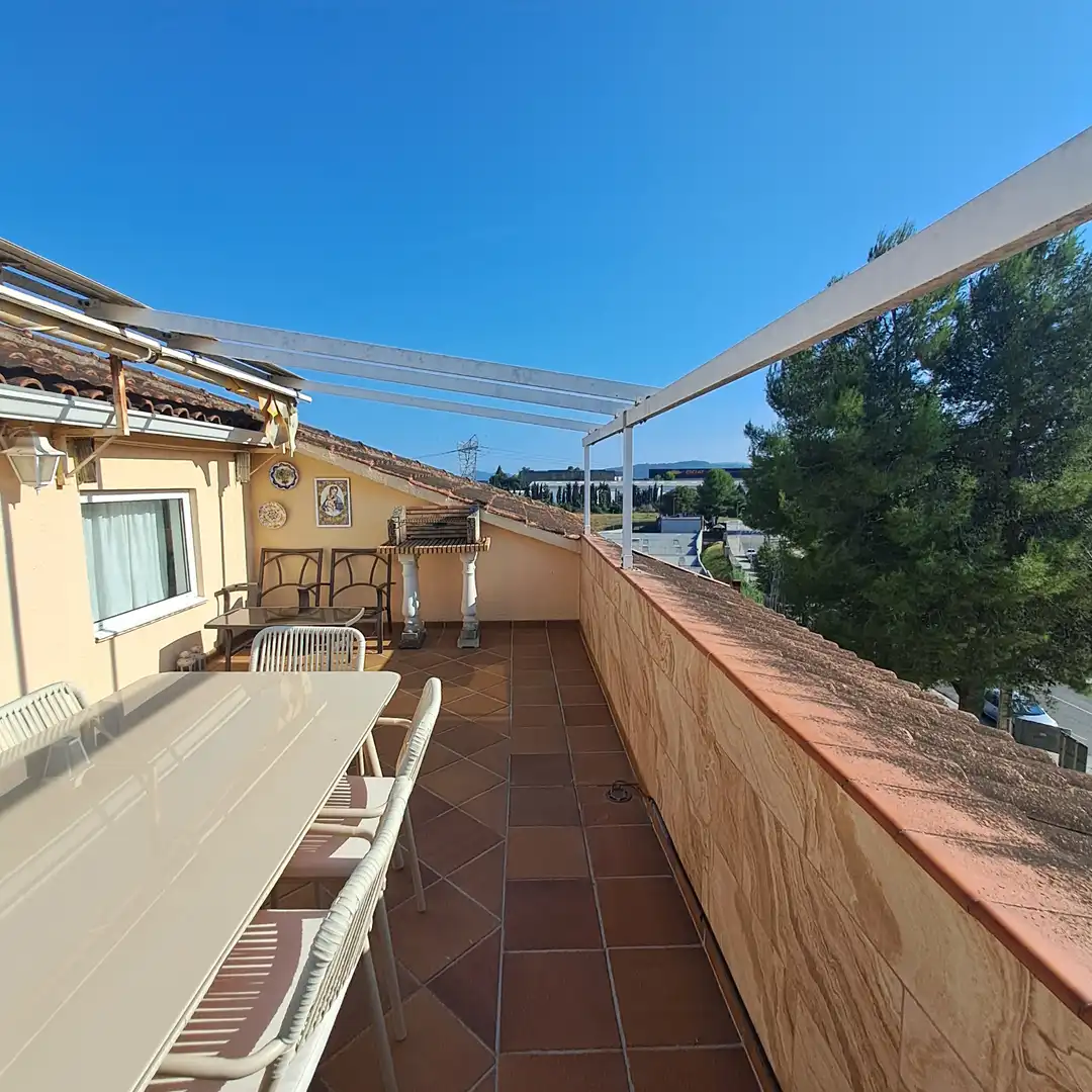 Duplex avec terrasse à vendre à Castellbisbal