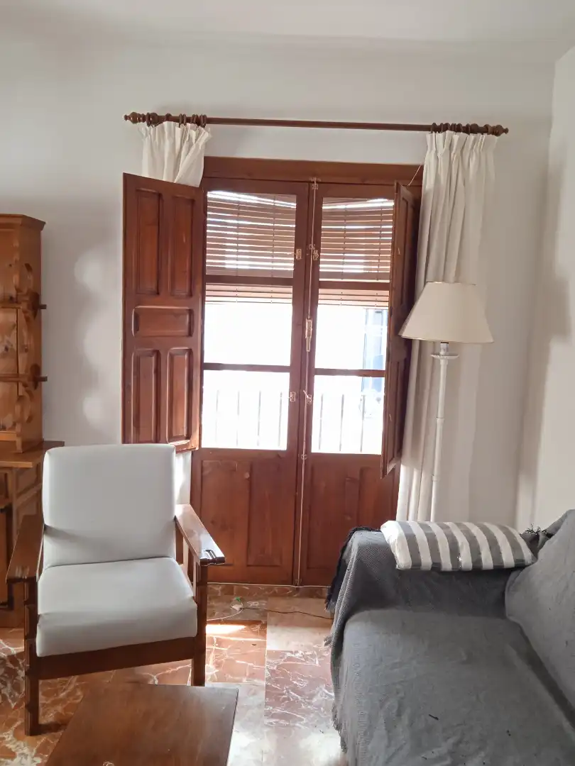 Appartamento con terrazza in affitto a Centro, imagen 3